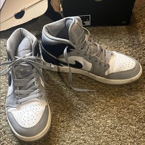 Nike Men’s High-Top Sneakers - White, Light Gray, Black